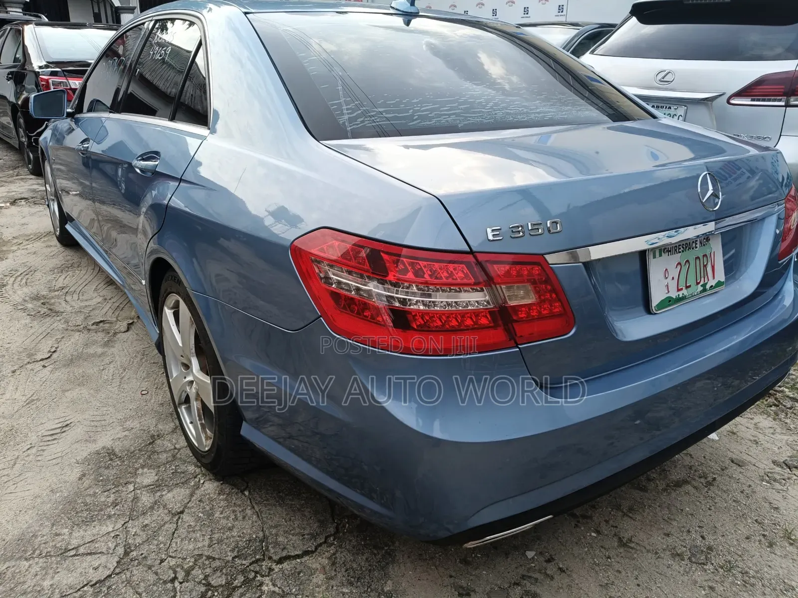 Mercedes-Benz E350 2011 Blue