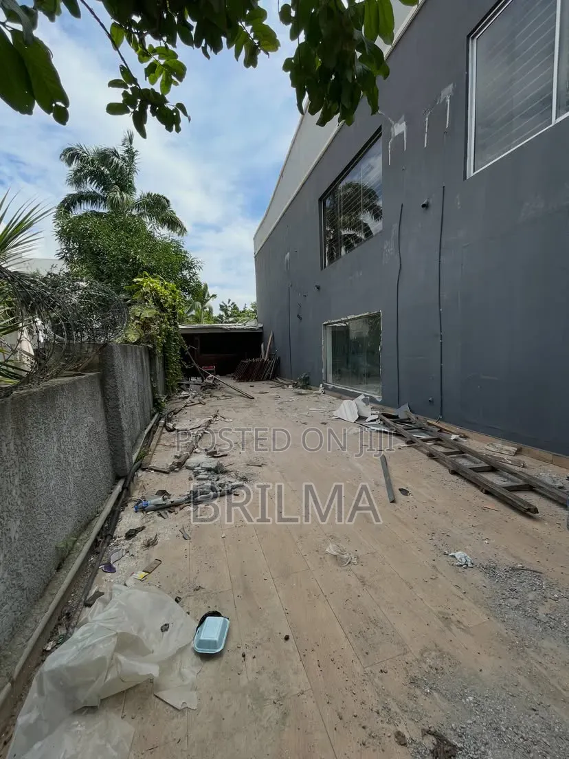 165sqm Office and Shop Space in Maitama for Rent