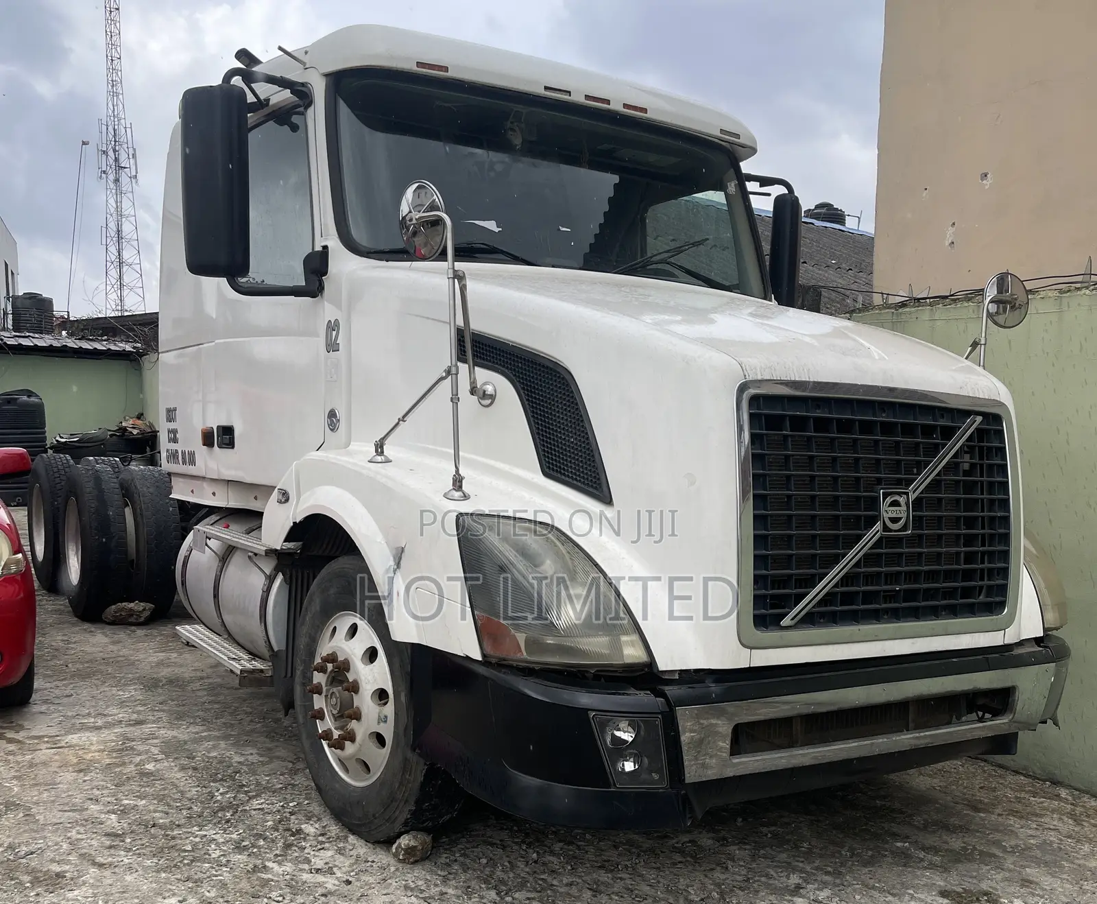 Volvo Truck Head 2010