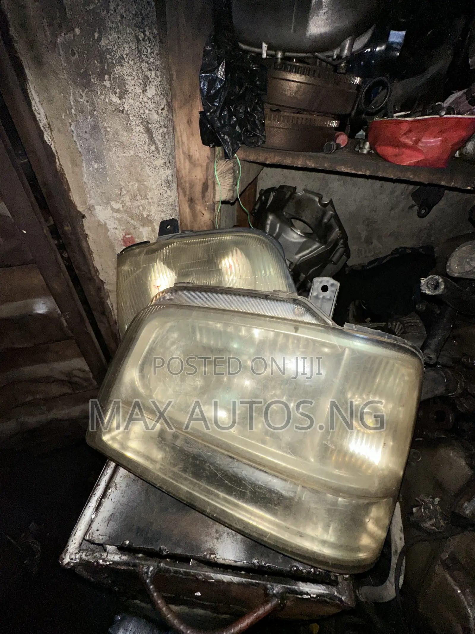 Suzuki Every Turbo Headlights