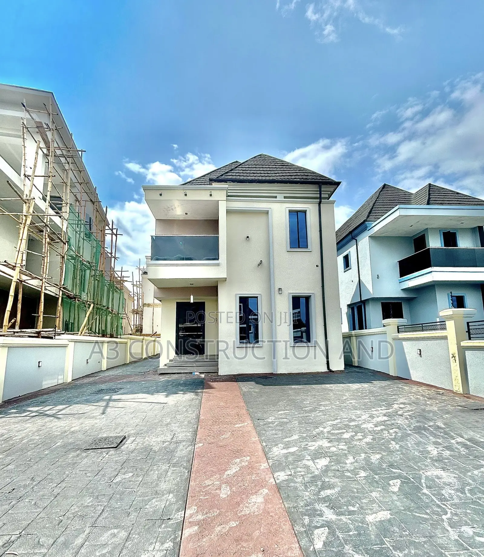 4bdrm Duplex in Carlton Gate Estate,, Akobo for sale