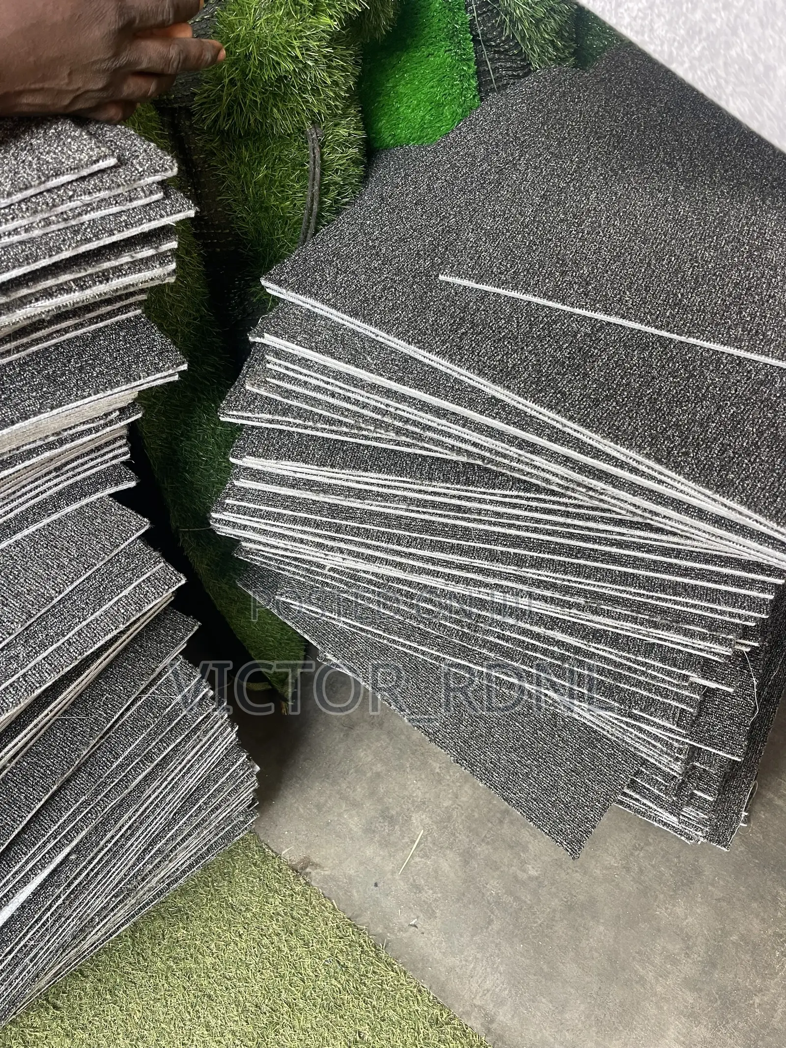 Classic Rug Carpet Tiles
