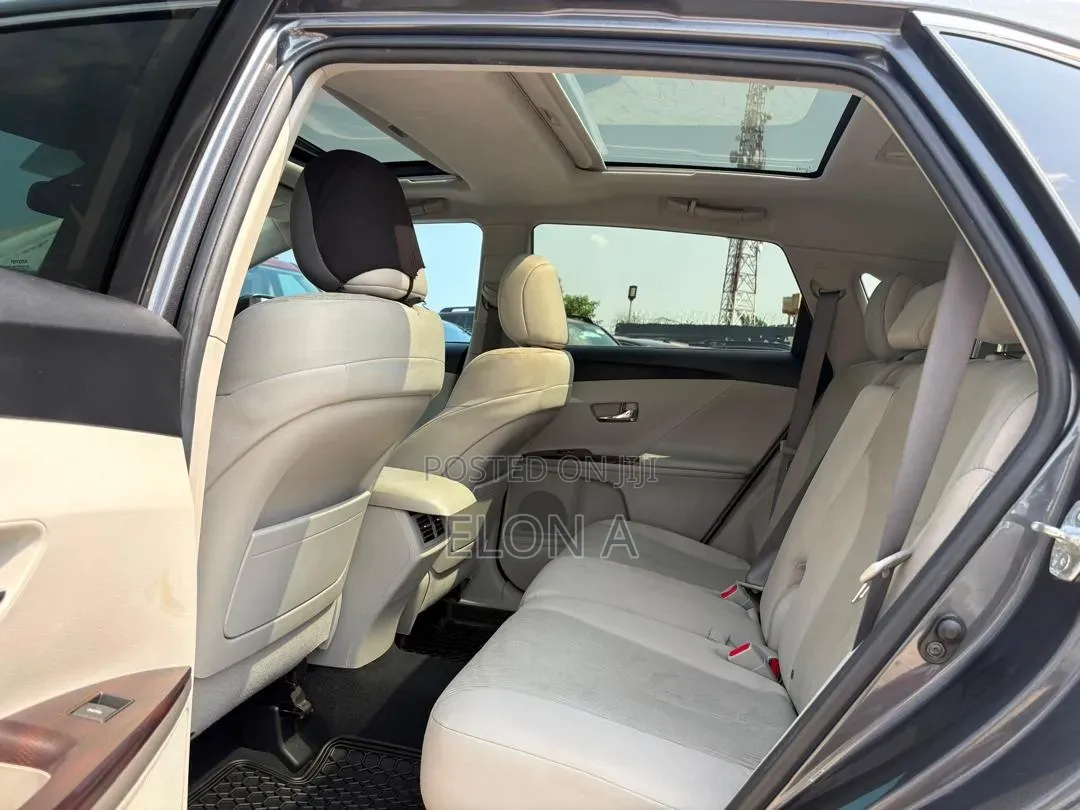 Toyota Venza 2012 Gray