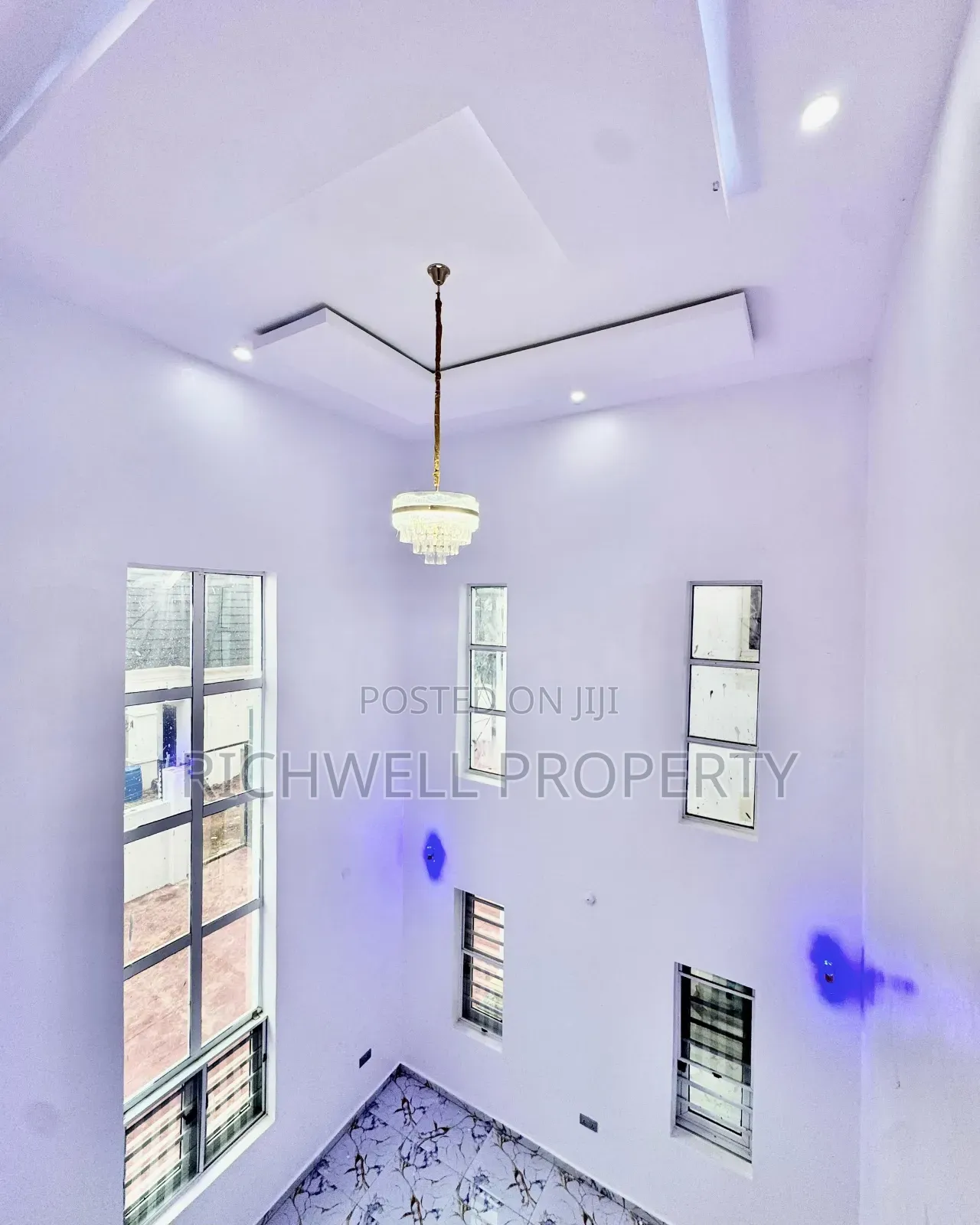 3bdrm Duplex in Kolapo Ishola Estate, Alalubosa for rent