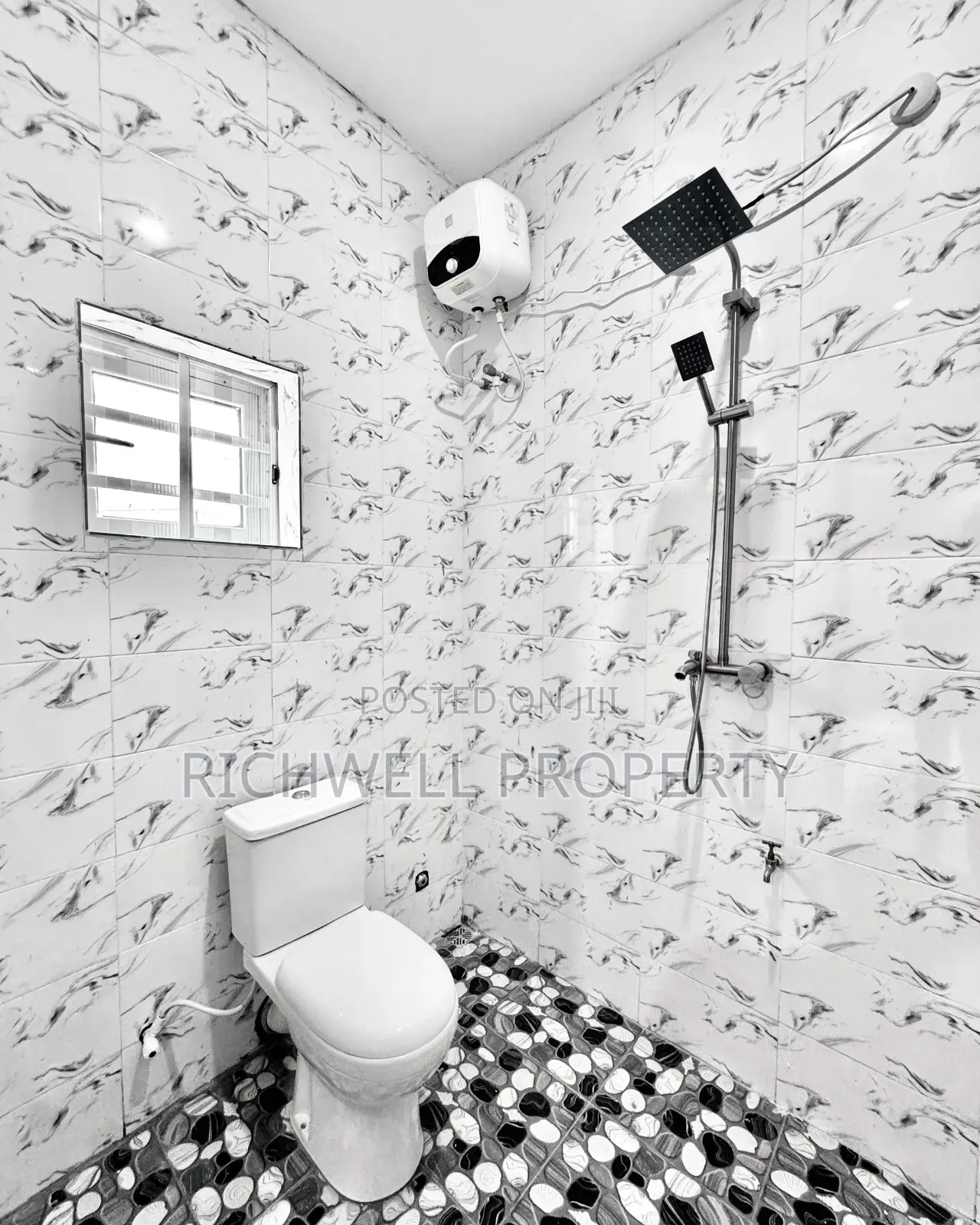 3bdrm Duplex in Kolapo Ishola Estate, Alalubosa for rent