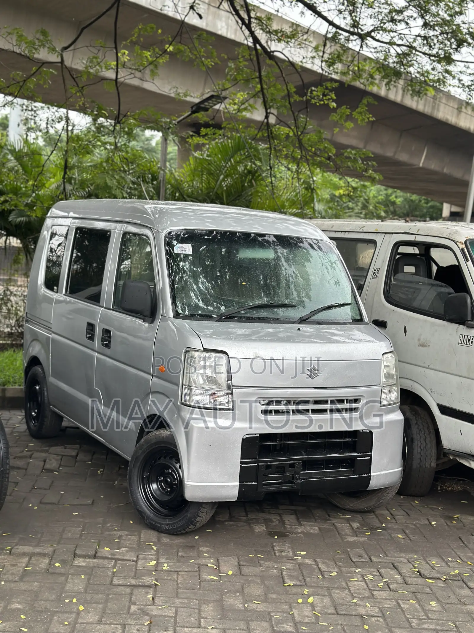 Suzuki Every 2010 Grey