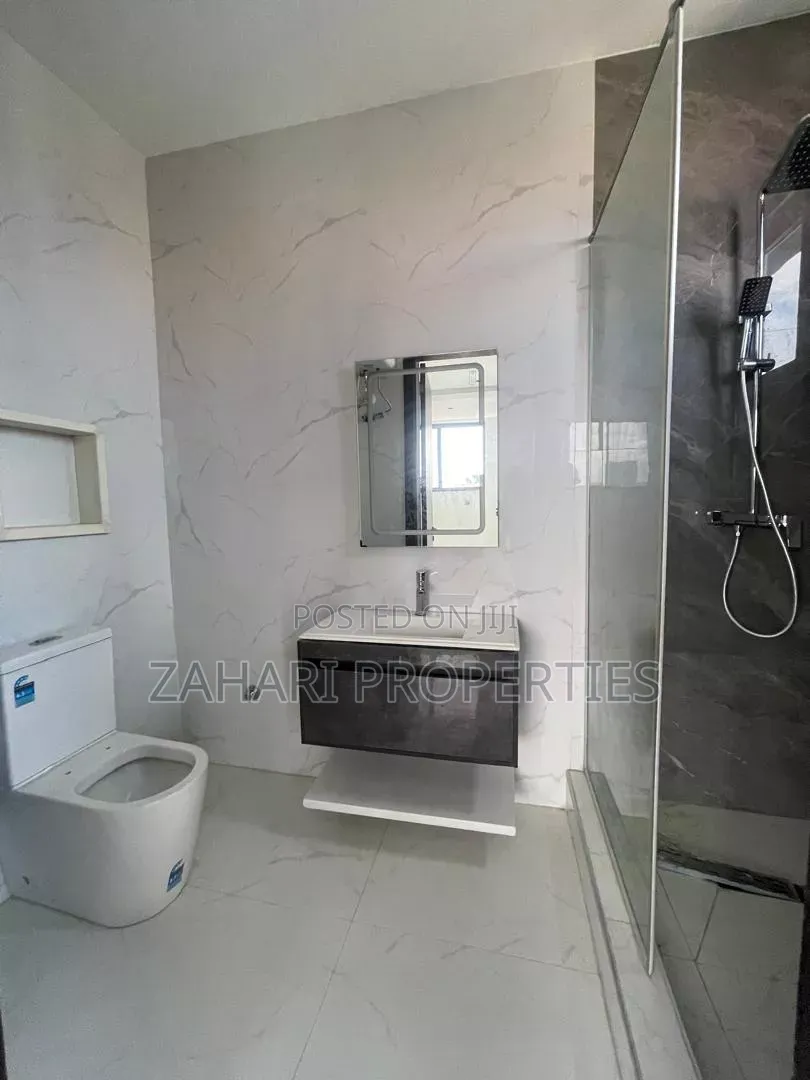 Furnished 4bdrm Duplex in Banana Island for rent