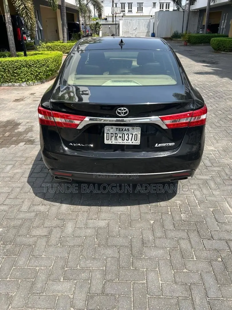 Toyota Avalon 2013 Black