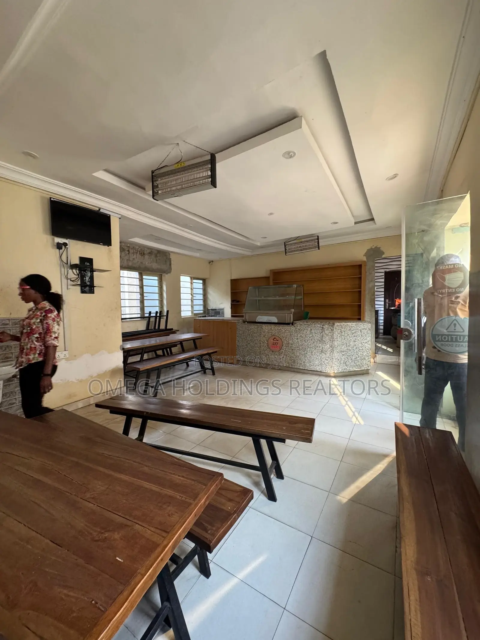 Mixed-Use Commercial/Residential Property for Sale