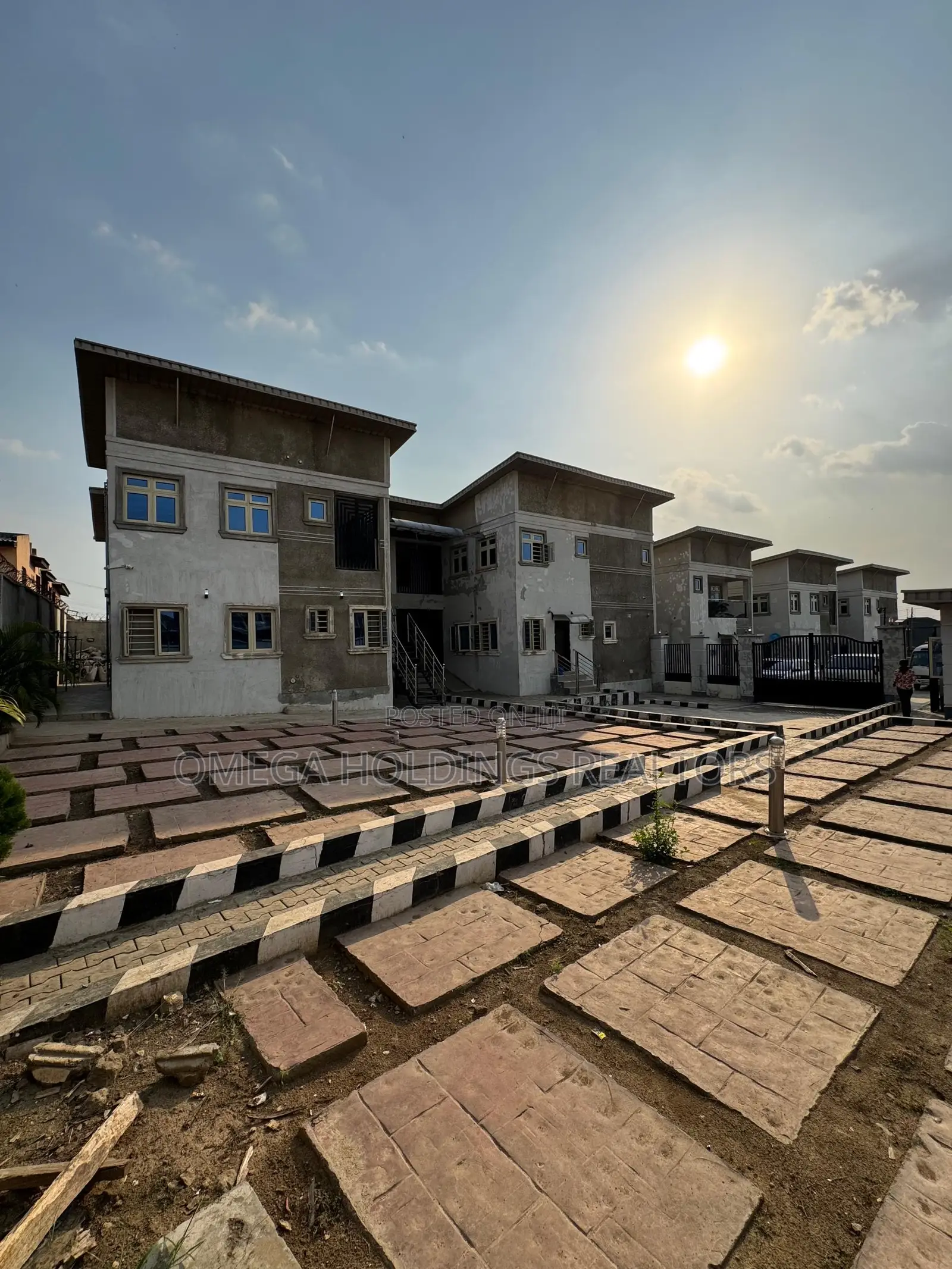 Mixed-Use Commercial/Residential Property for Sale