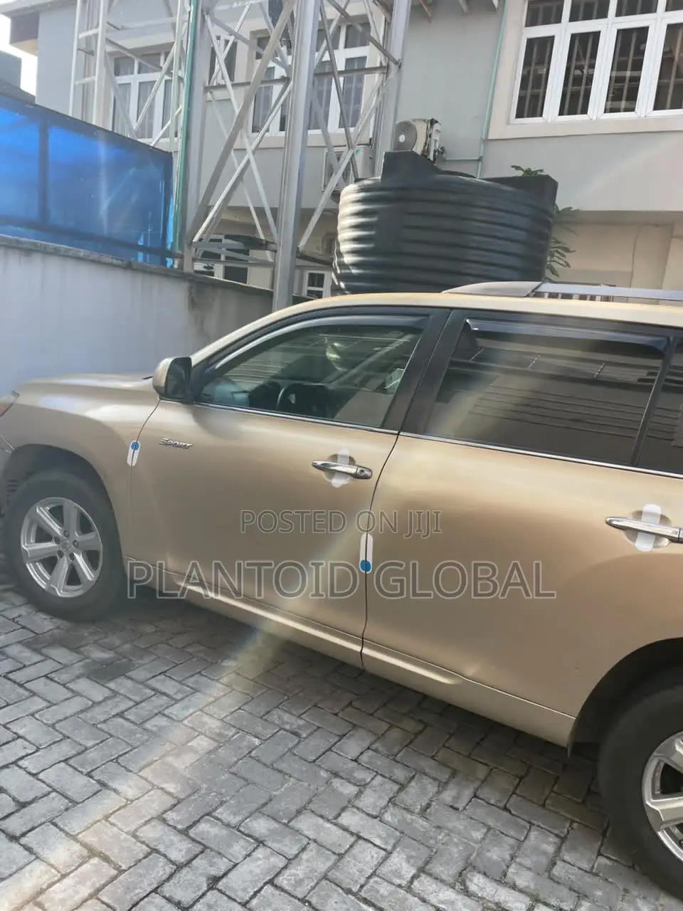 Toyota Highlander V6 2009 Gold