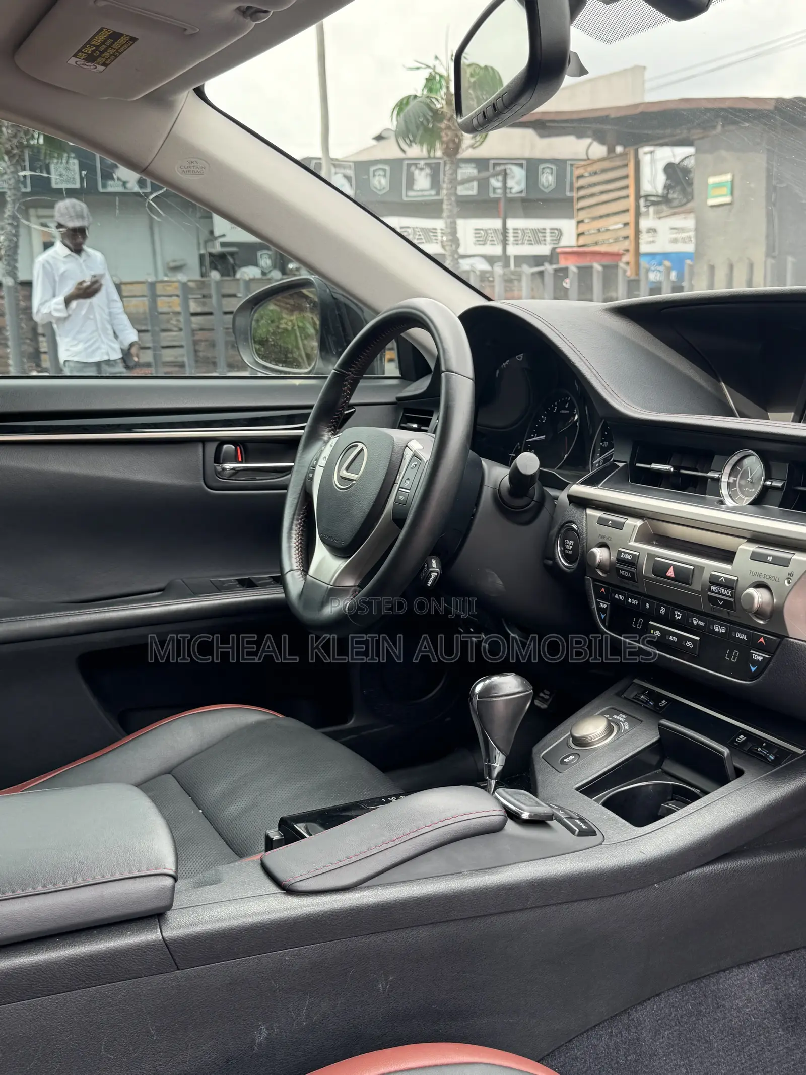 Lexus ES 350 FWD 2015 White
