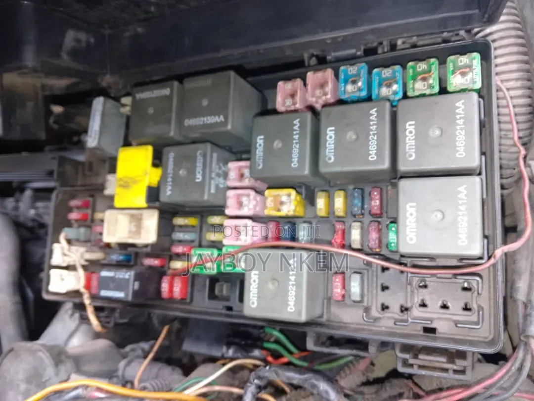 Fuse Box for Wrangler 2012