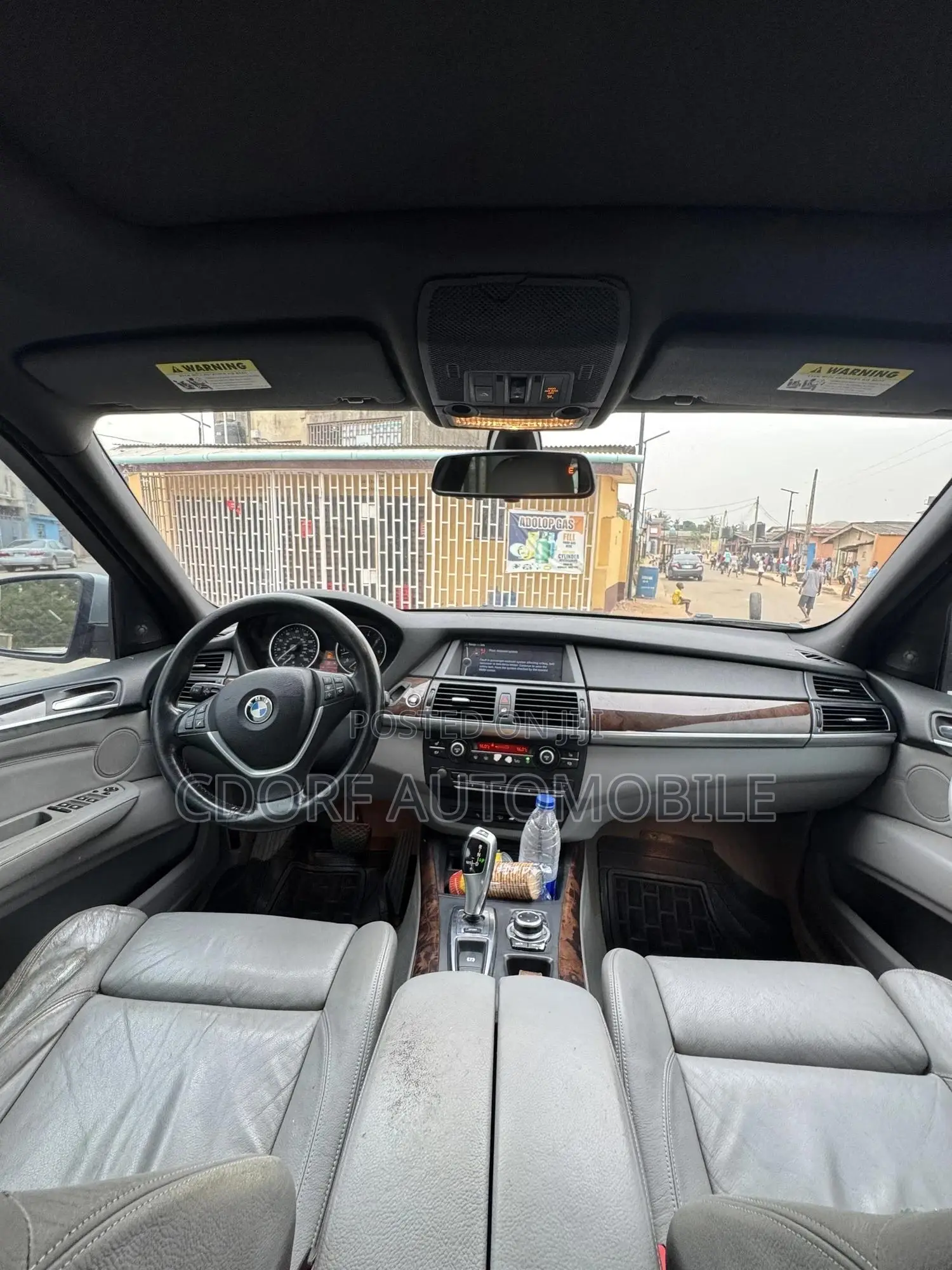 BMW X5 xDrive48i AWD (4.8L 8cyl 6A) 2010 Gray