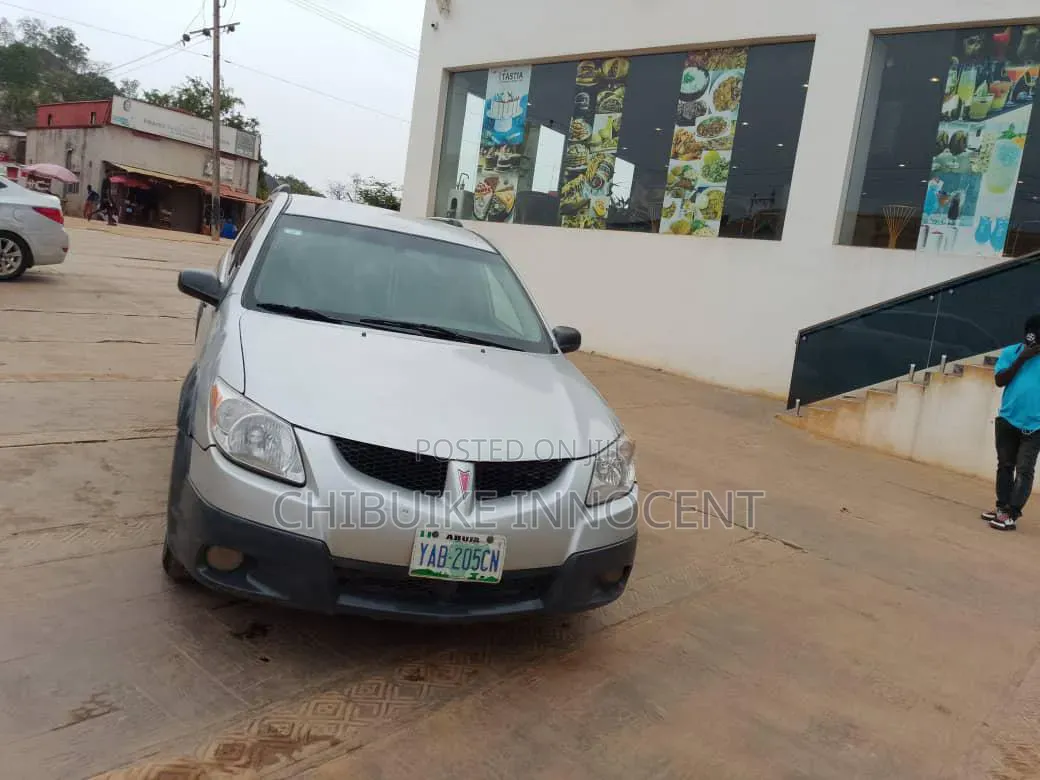 Pontiac Vibe 2005