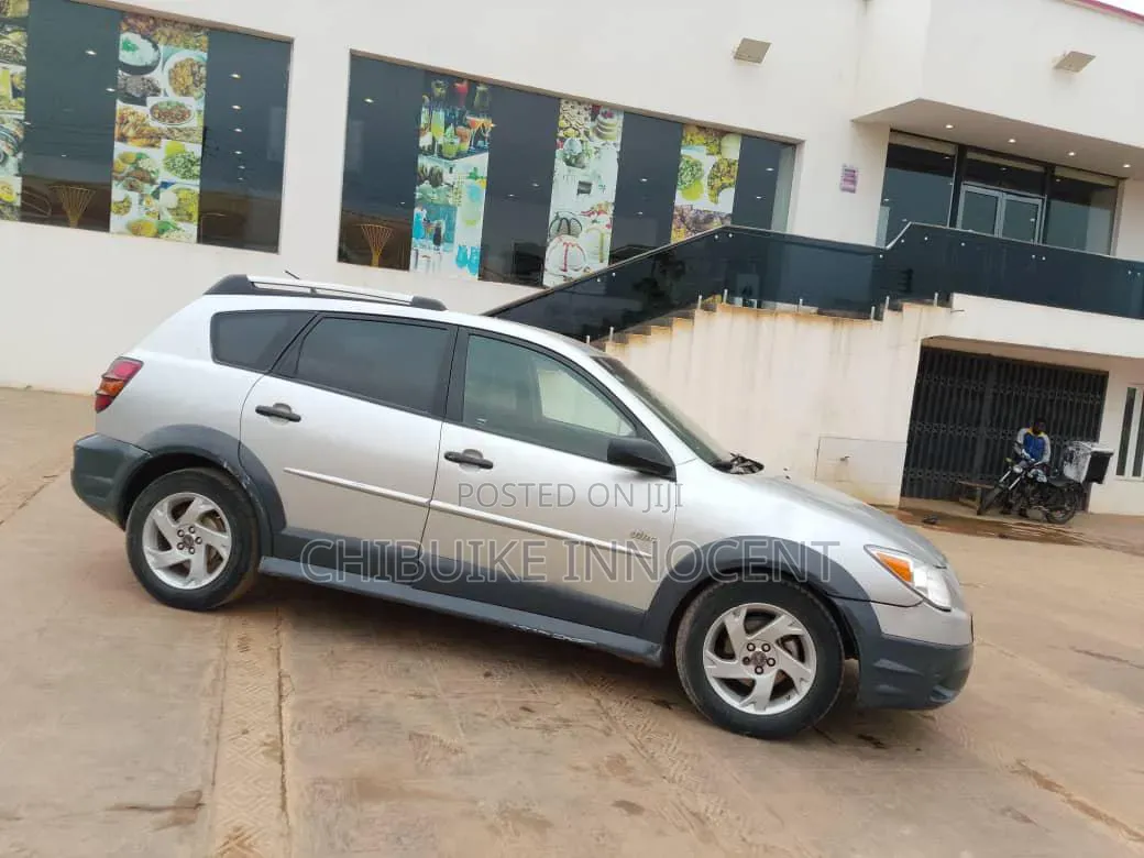 Pontiac Vibe 2005