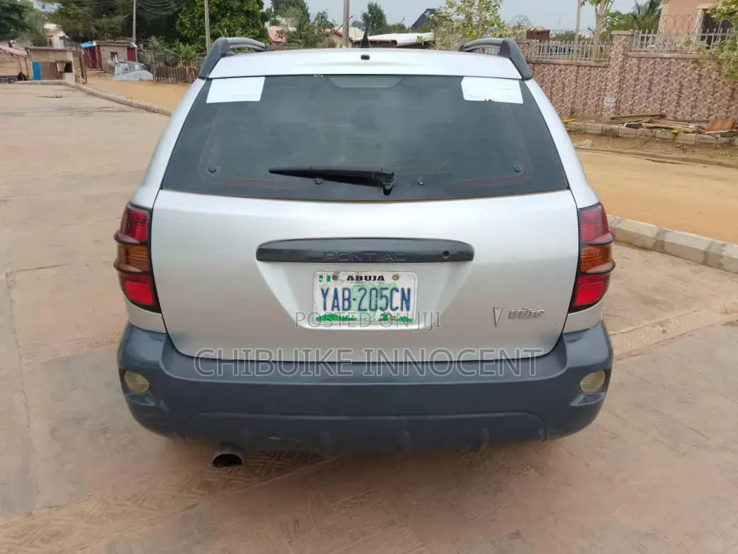 Pontiac Vibe 2005