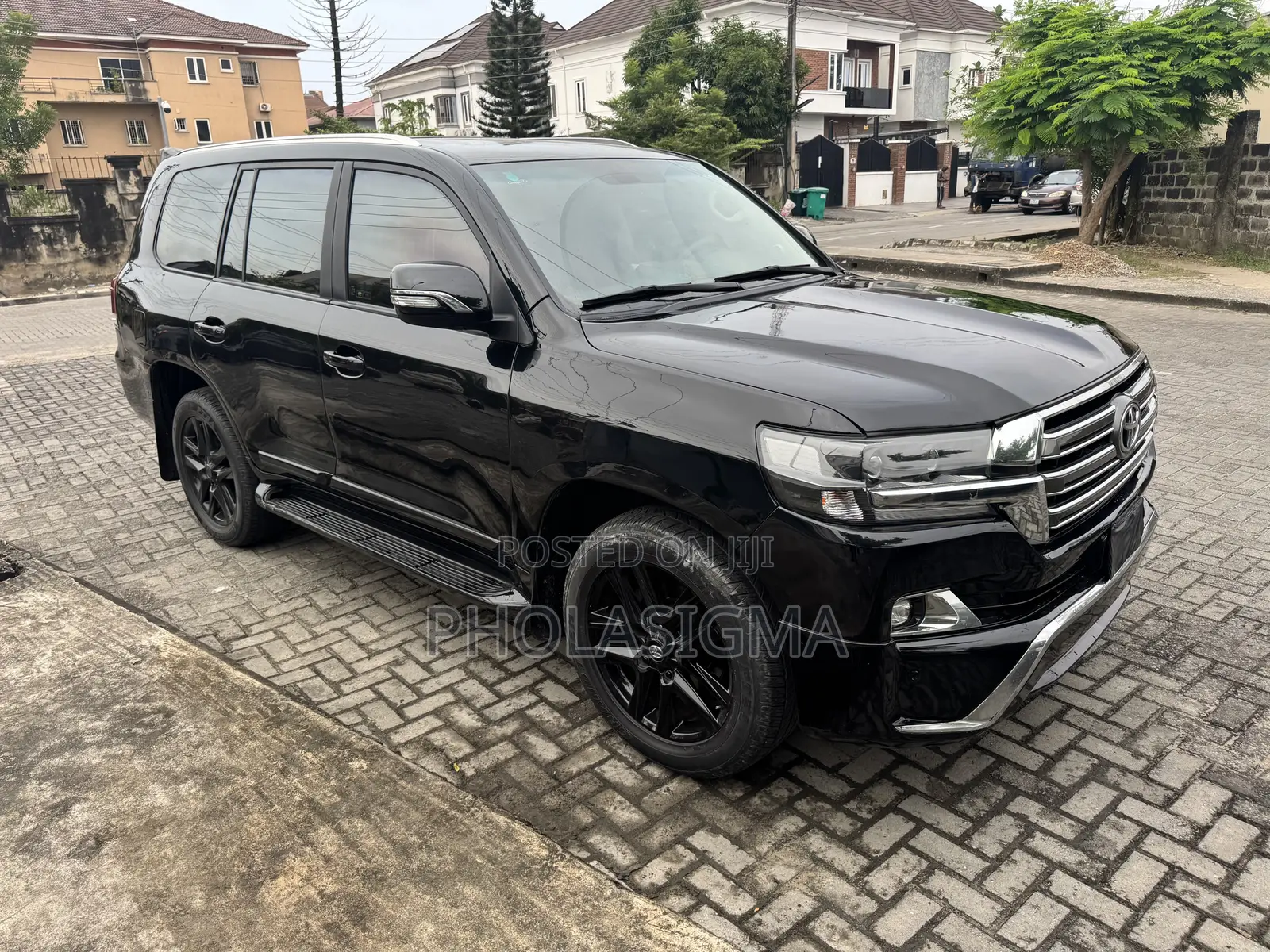Toyota Land Cruiser 4.5 V8 VXR 2010 Black