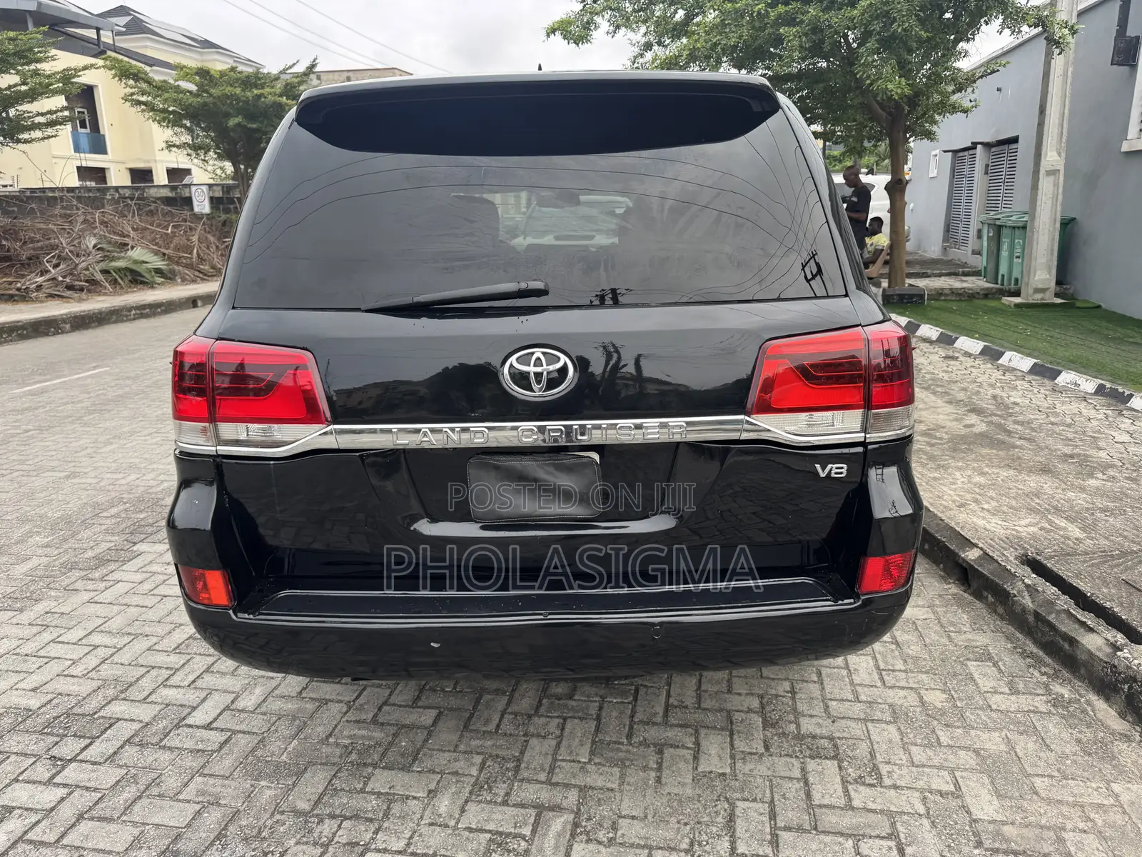 Toyota Land Cruiser 4.5 V8 VXR 2010 Black