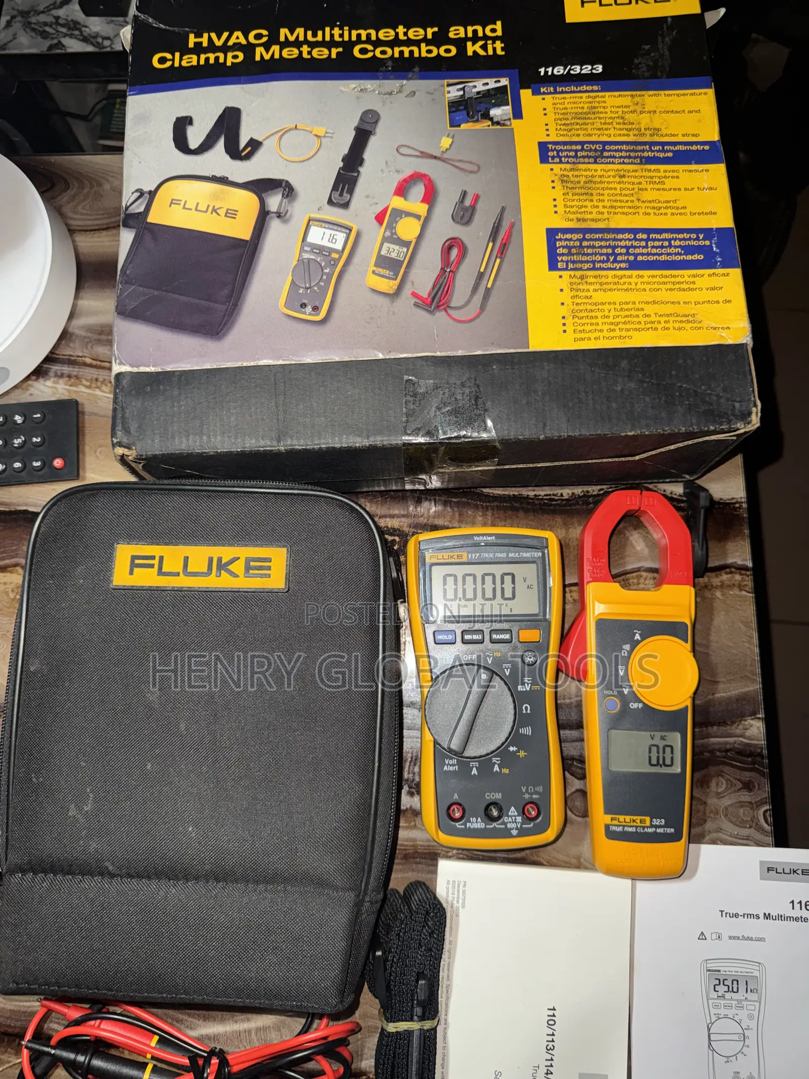 Fluke 117 True RMS Multimeter + Fluke 323 Clamp Meter