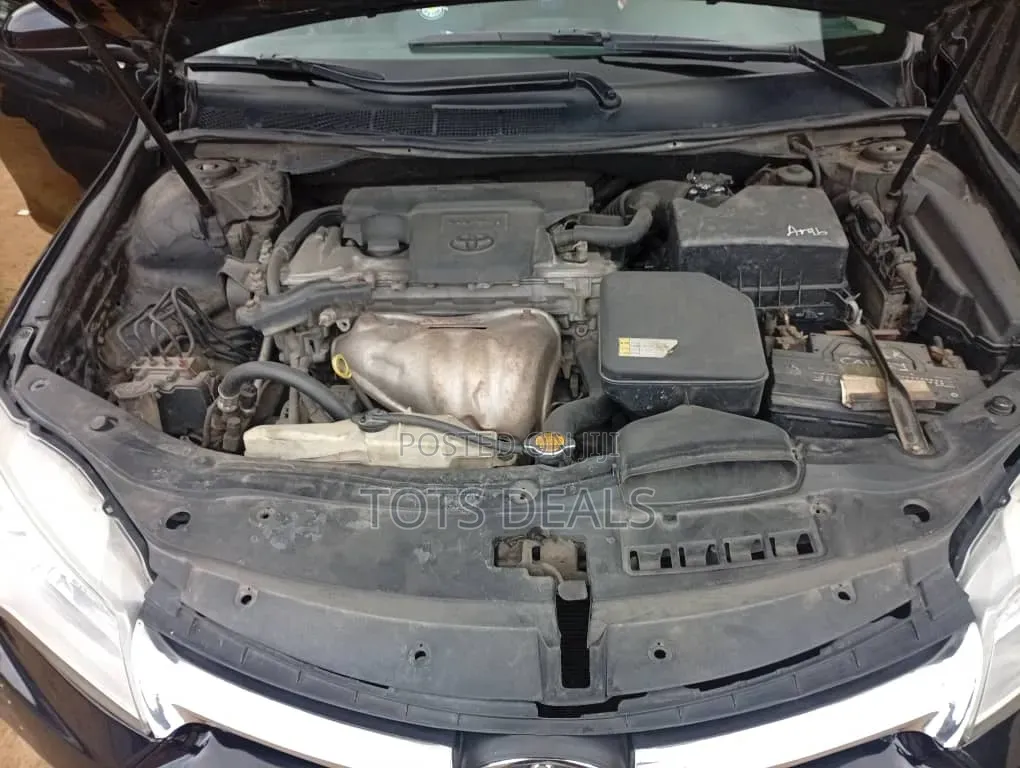 Toyota Camry 2016 Black