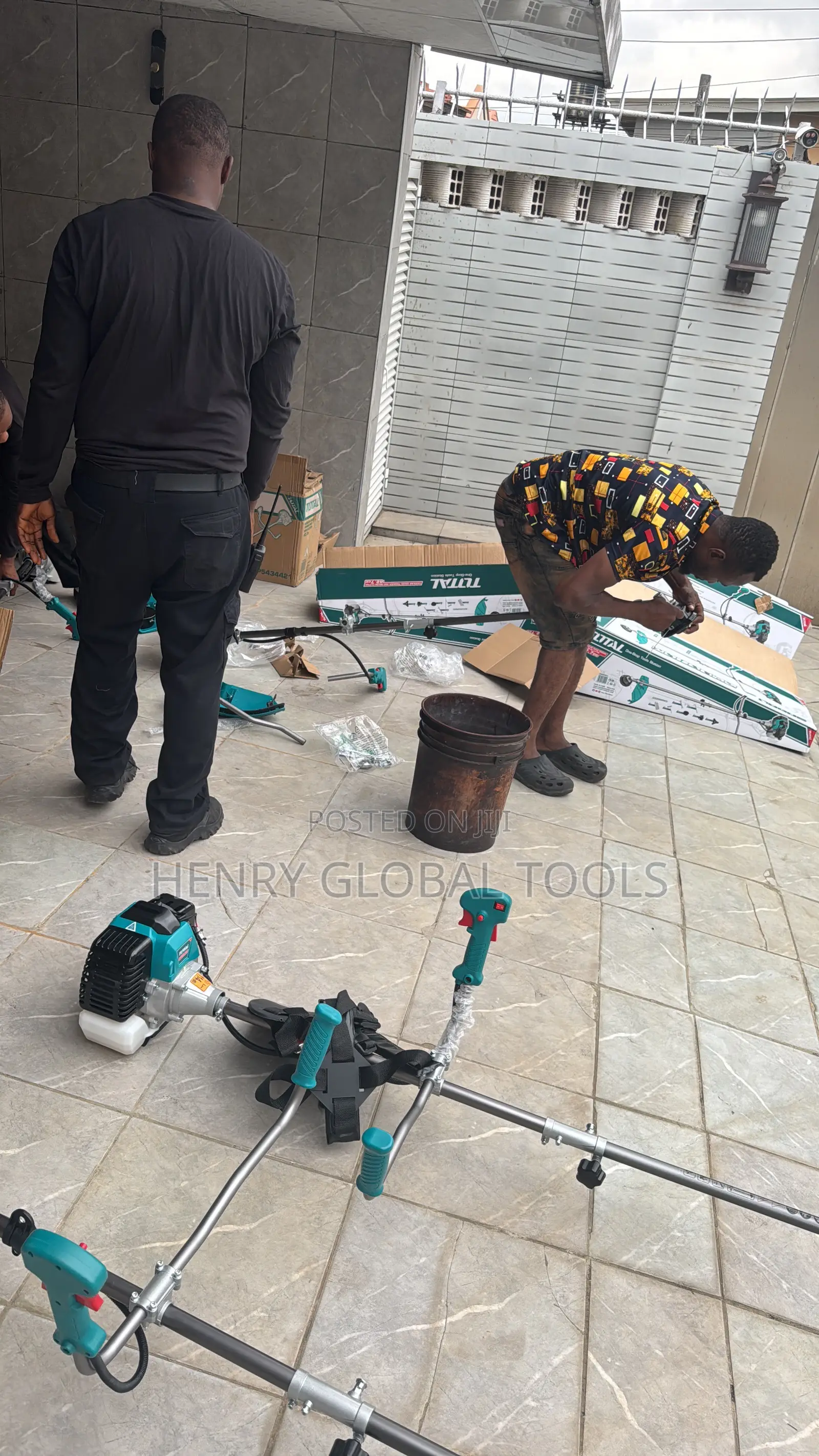 Total 42.7cc Petrol Brush Cutter / Grass Trimmer – Brand New