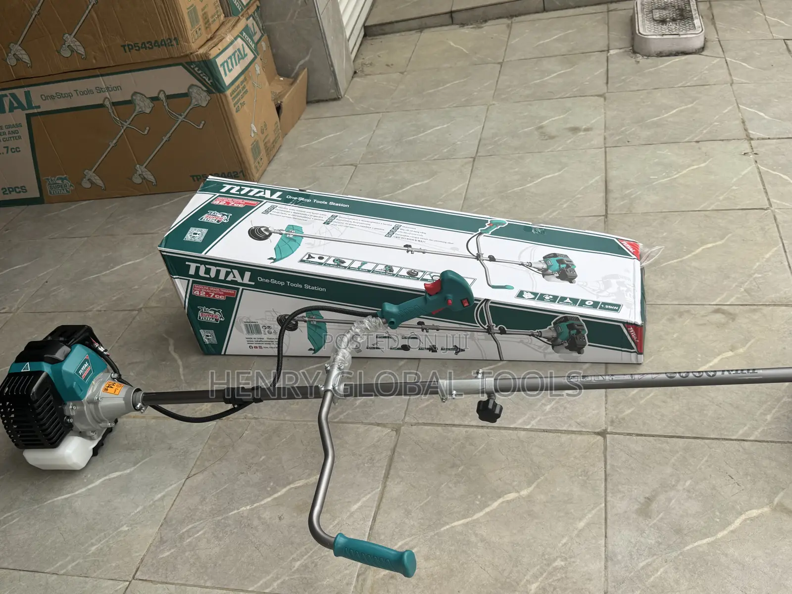 Total 42.7cc Petrol Brush Cutter / Grass Trimmer – Brand New