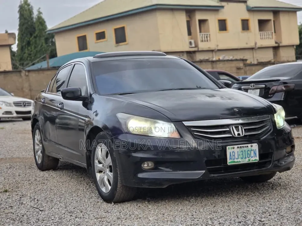 Honda Accord 2009 Maroon
