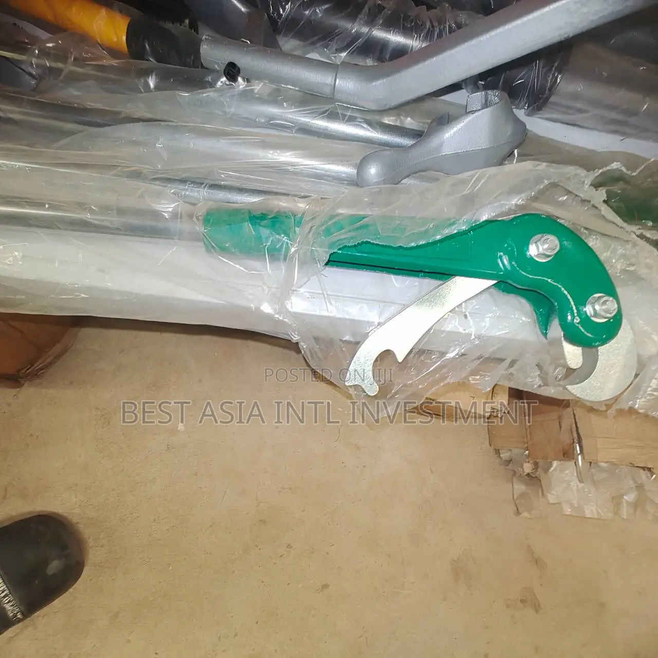 Adjustable Strap Wrench / Filter Spanner