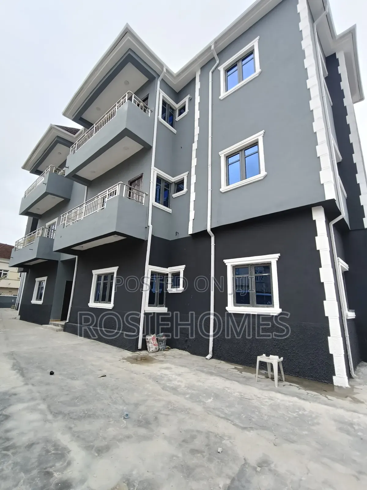 2bdrm Apartment in Awoyaya for rent