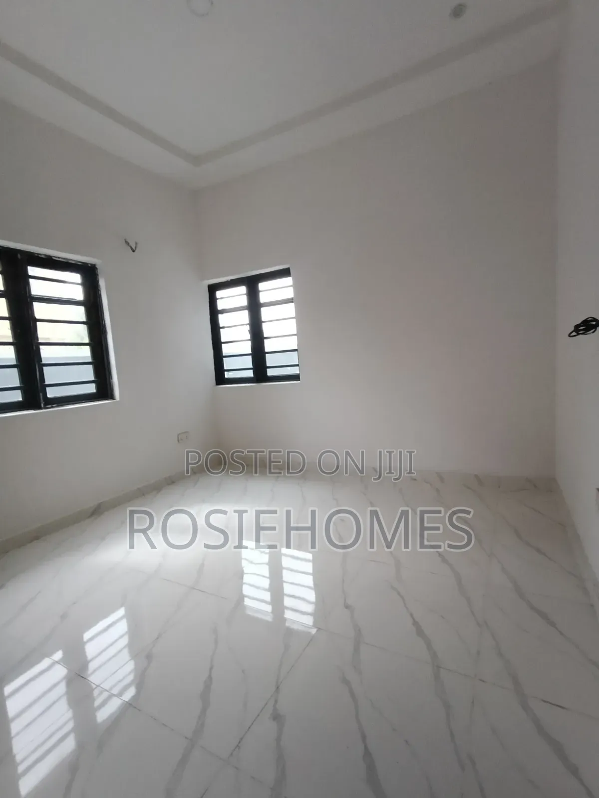2bdrm Apartment in Awoyaya for rent