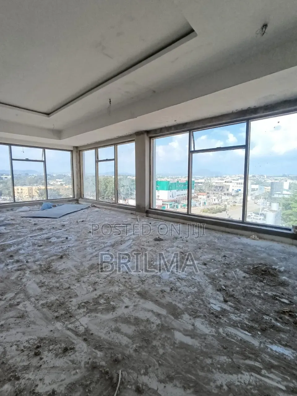 50sqm Shop Space in Wuse Zone 5 for Sale