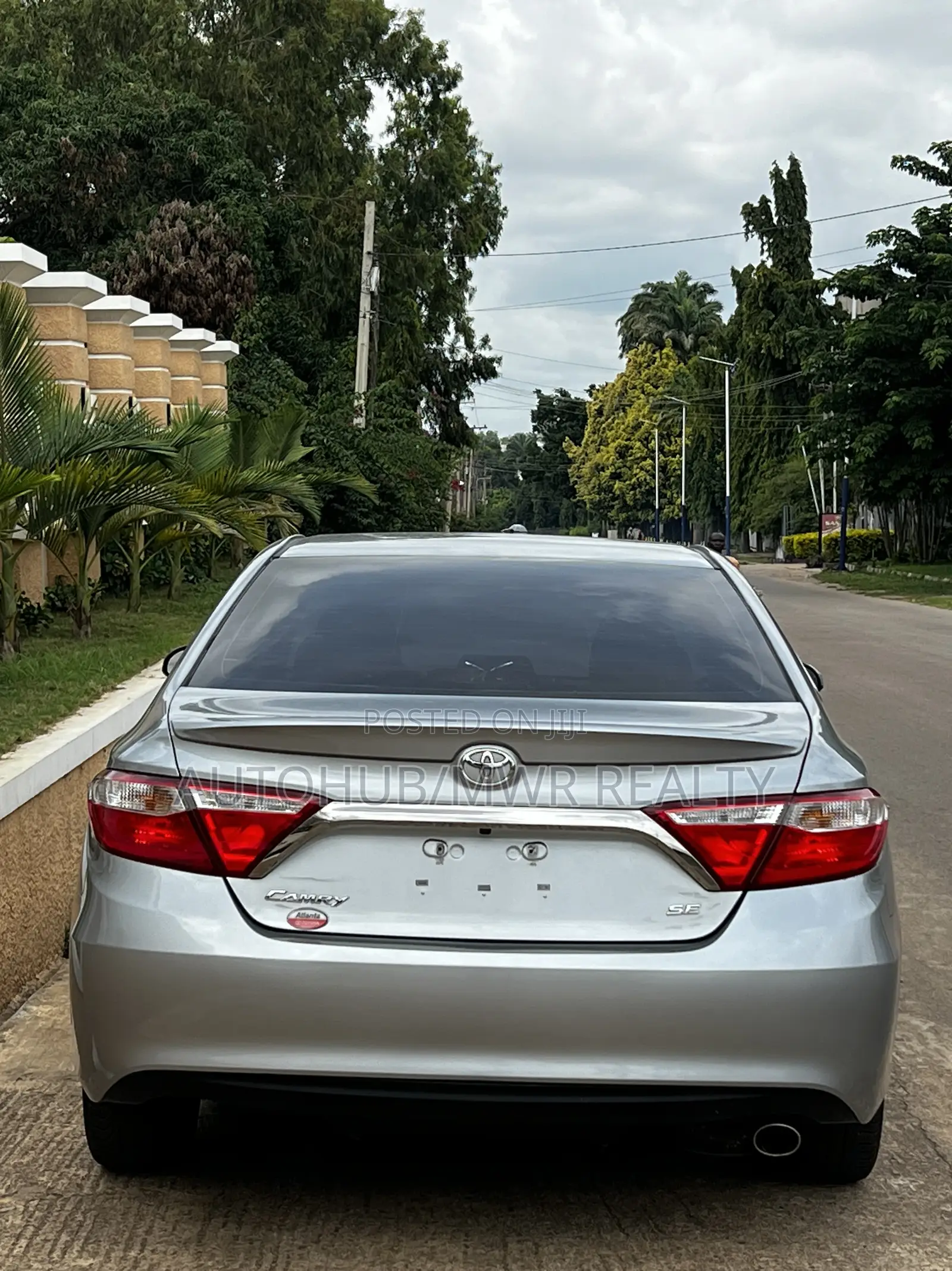 Toyota Camry 2016 Silver