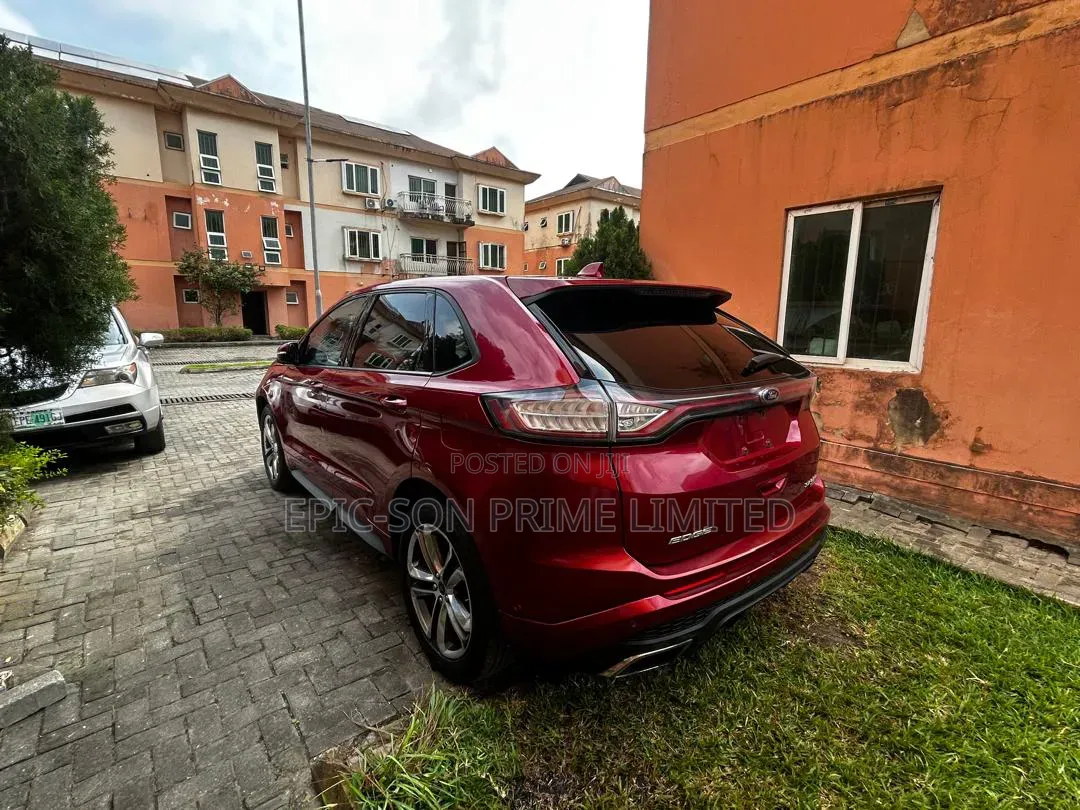 Ford Edge Sport 4dr AWD 2017 Red