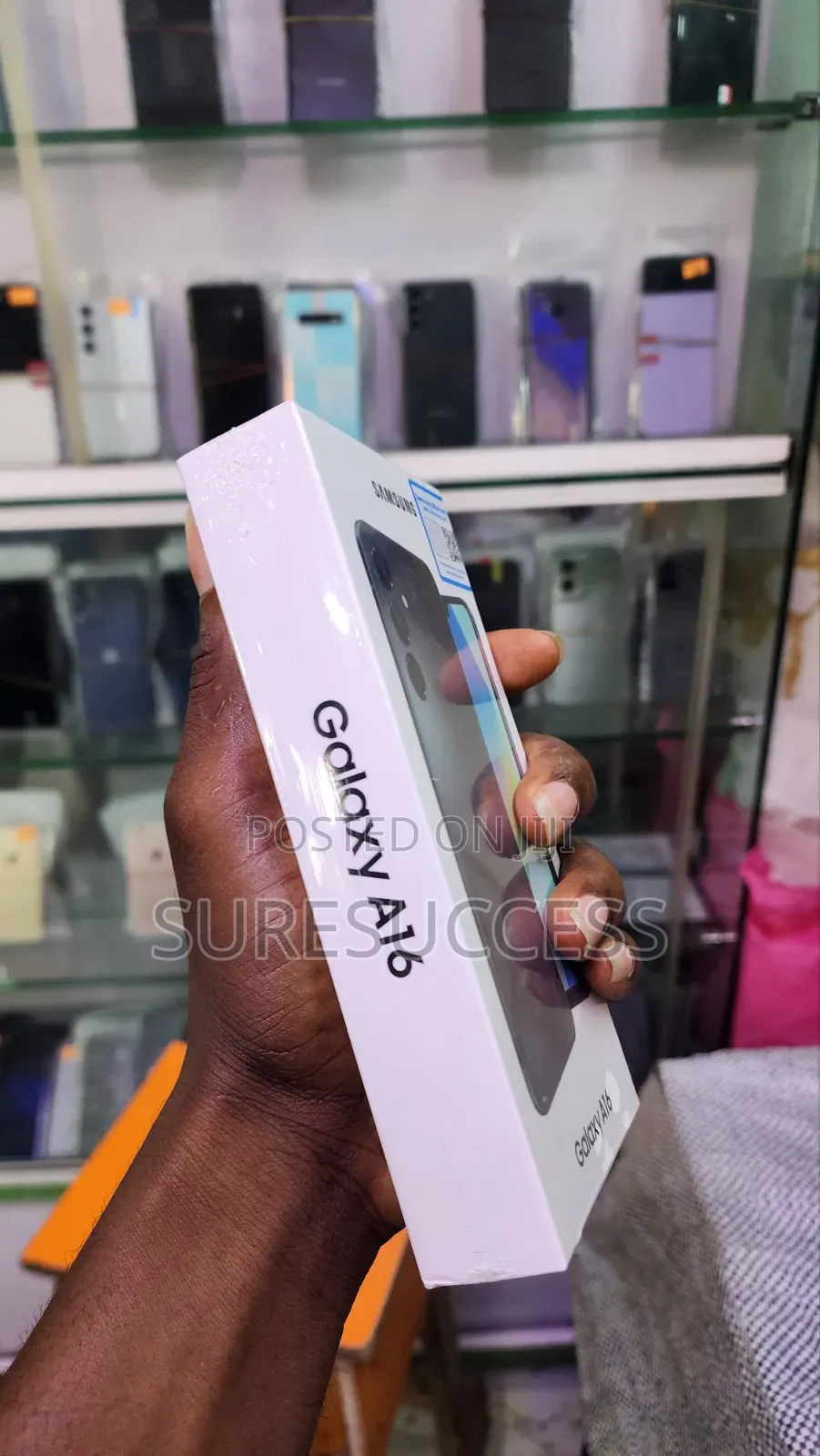 New Samsung Galaxy A16 128 GB Gold