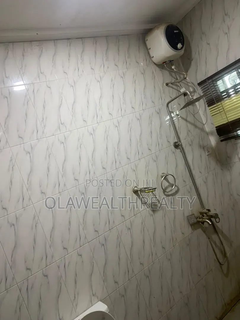 4bdrm Bungalow in Akala Express for rent