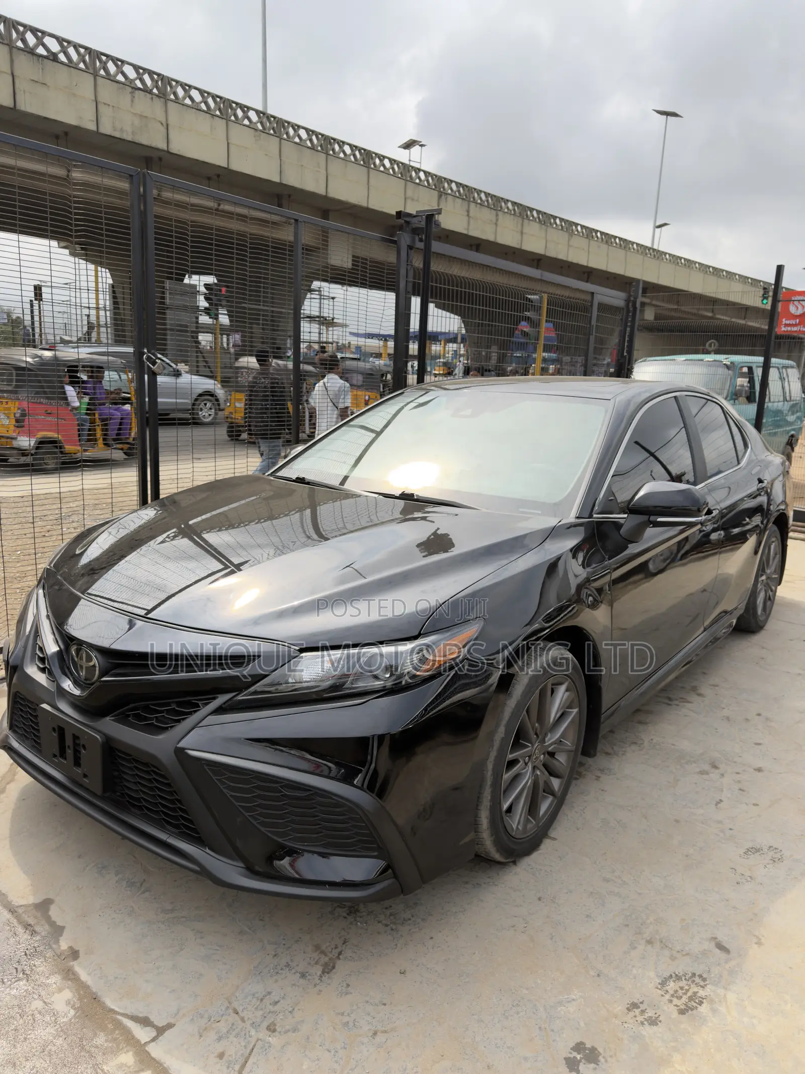 Toyota Camry 2022 Black