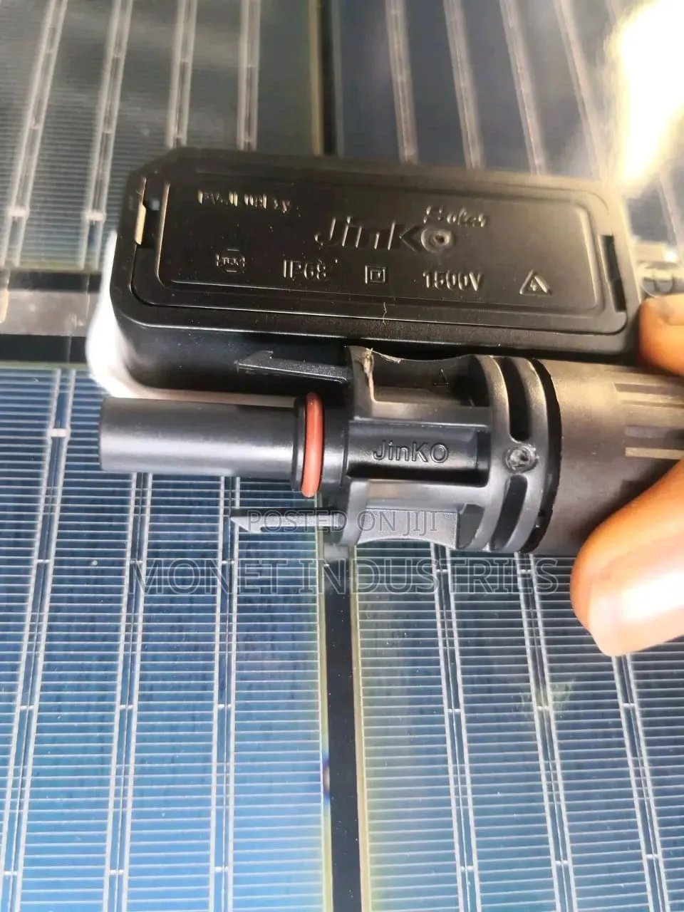 650w Jinko Bifacial Solar Panel