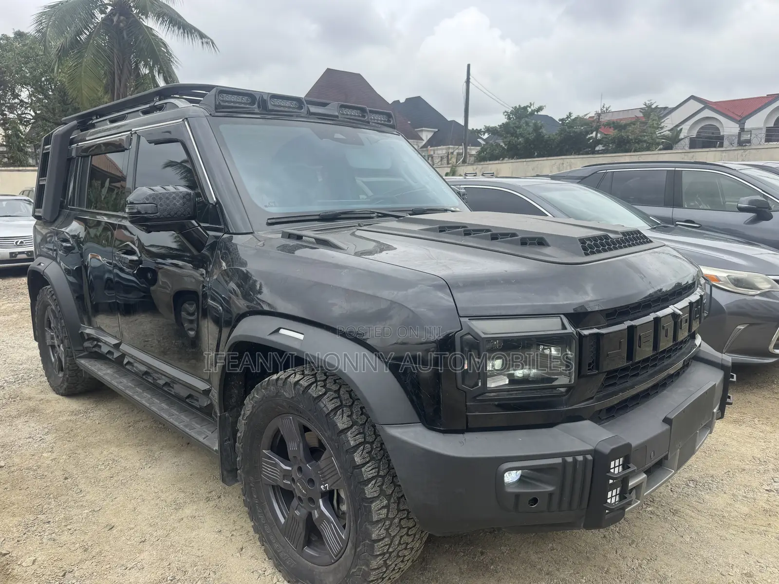 Jetour T2 2.0 Petrol AWD 2024 Black
