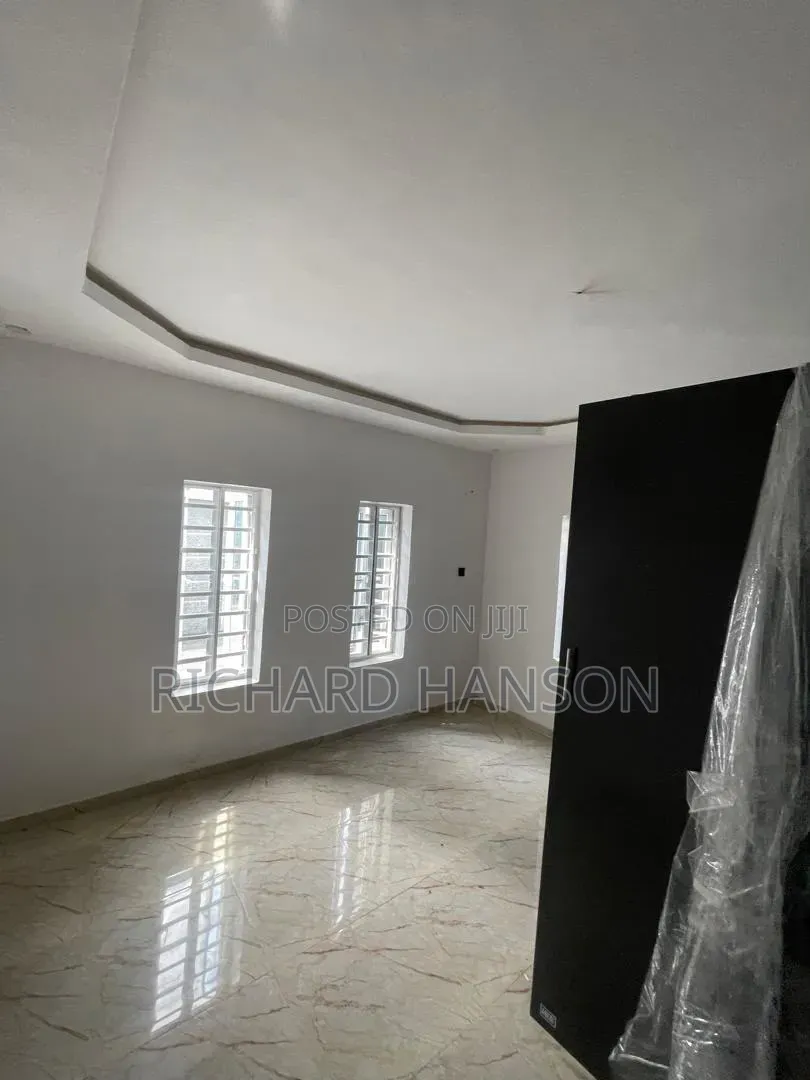 3bdrm Apartment in Secured, Sangotedo for rent