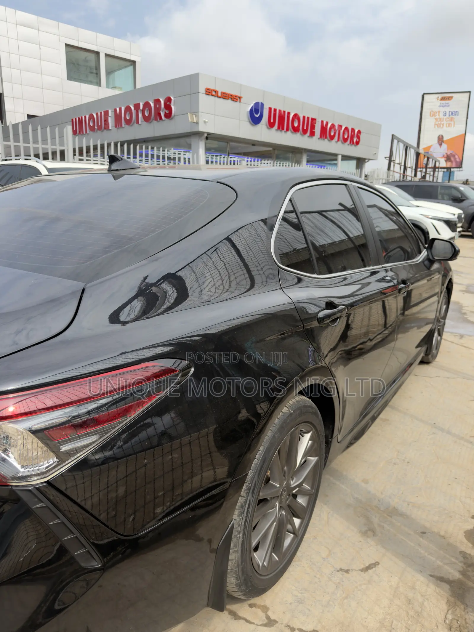 Toyota Camry 2022 Black