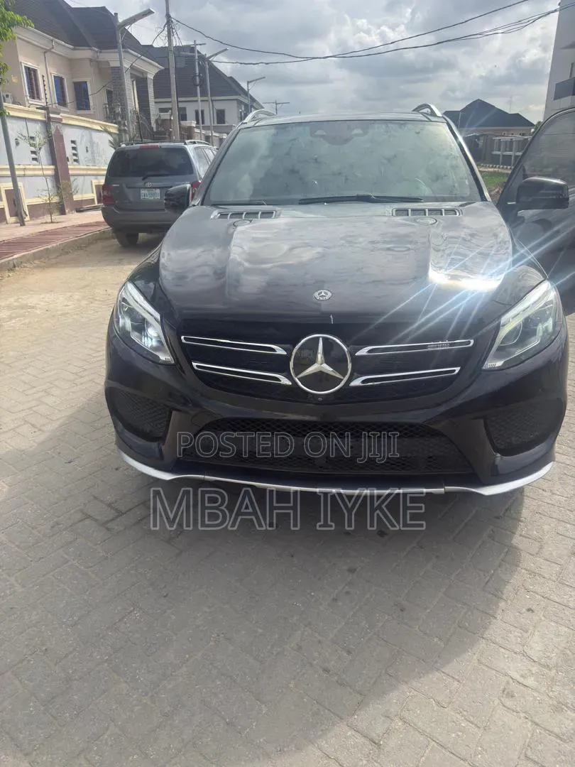 Mercedes-Benz GLE-Class 2018 Black
