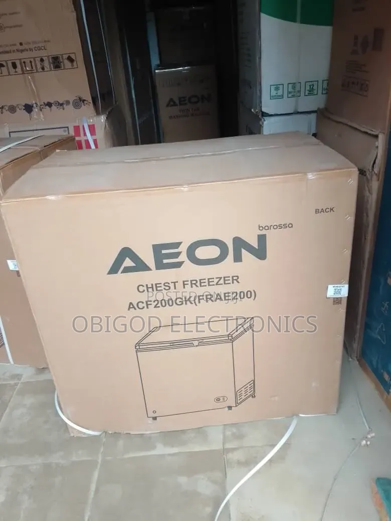 Aeon 200 Chest Freezer