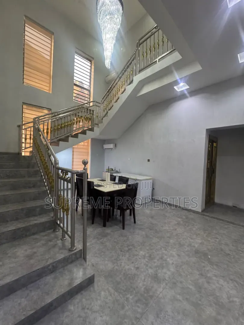 Furnished 3bdrm Duplex in Kolapo Ishola Gra, Ibadan for rent