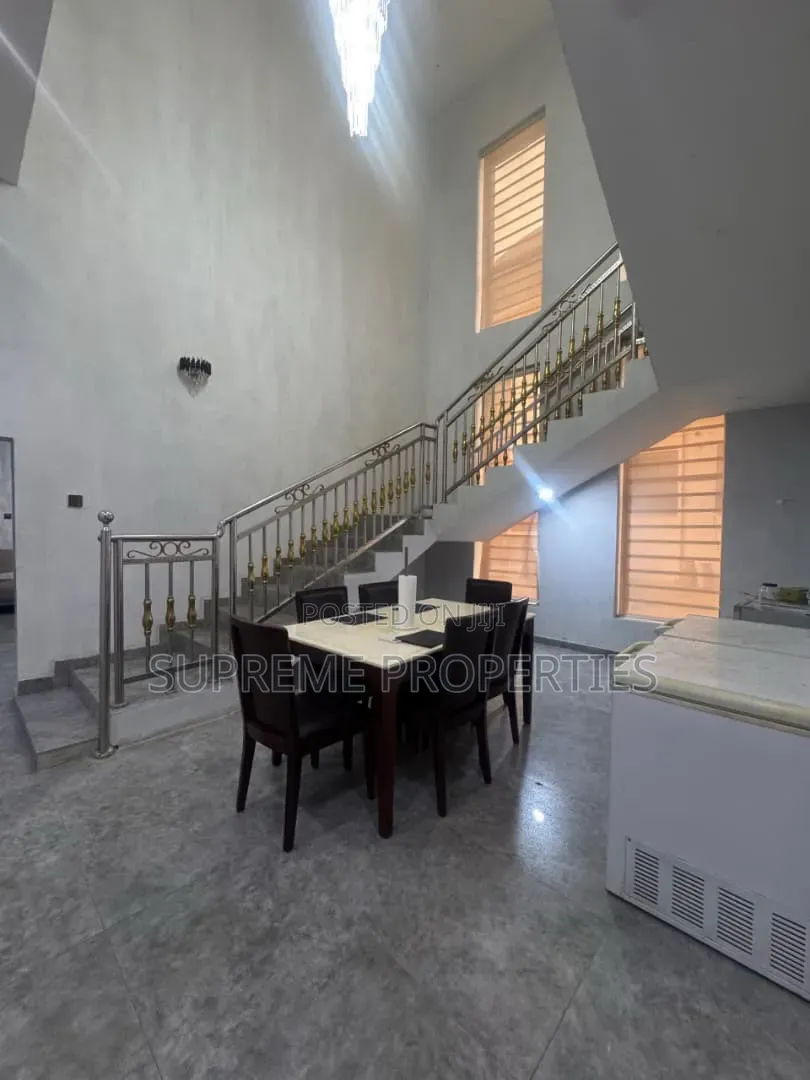 Furnished 3bdrm Duplex in Kolapo Ishola Gra, Ibadan for rent