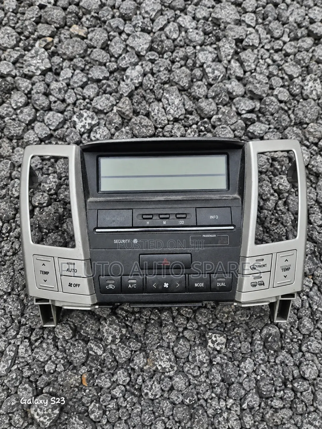 RX 330 AC Vent Options Panel