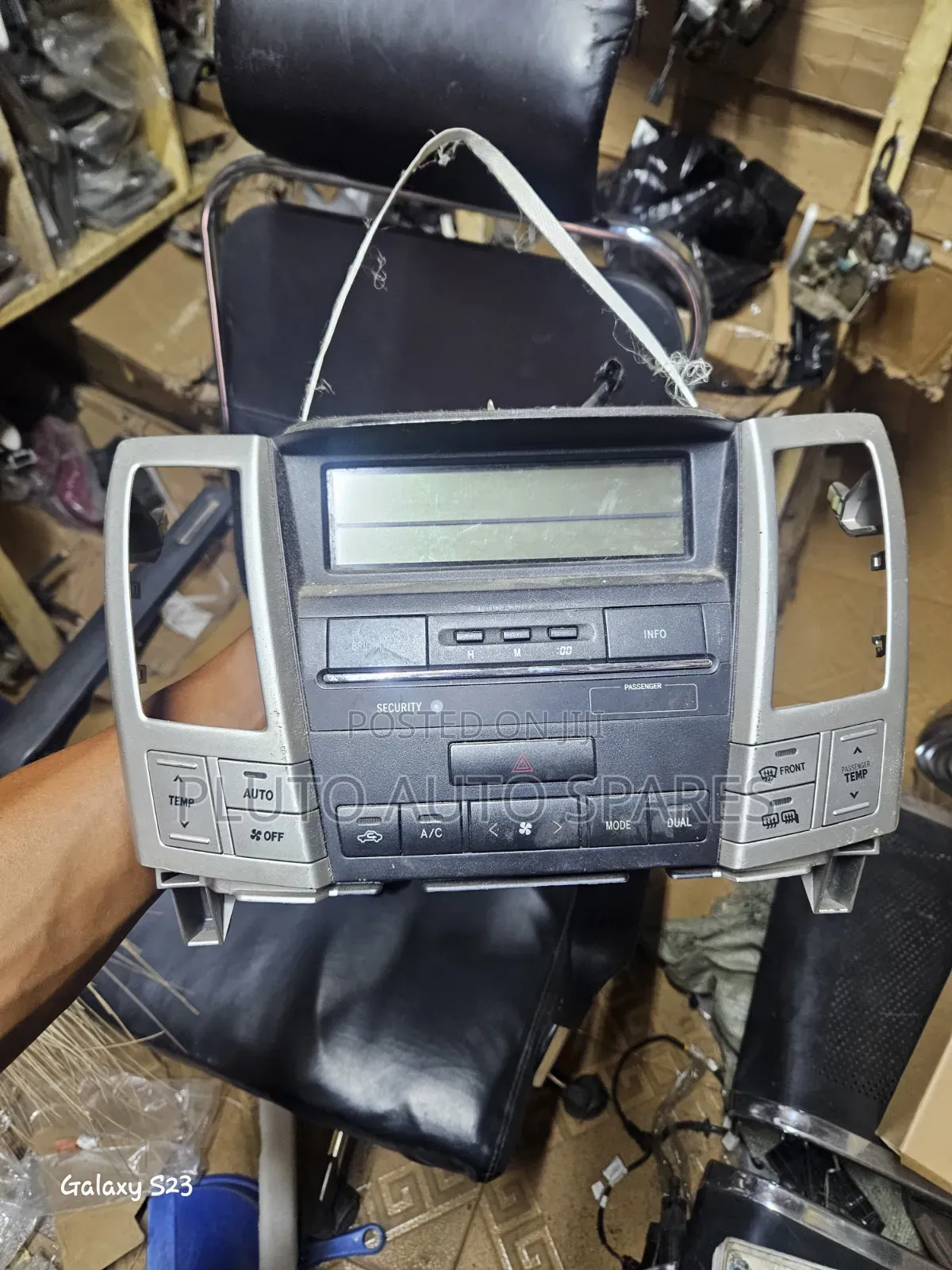 RX 330 AC Vent Options Panel