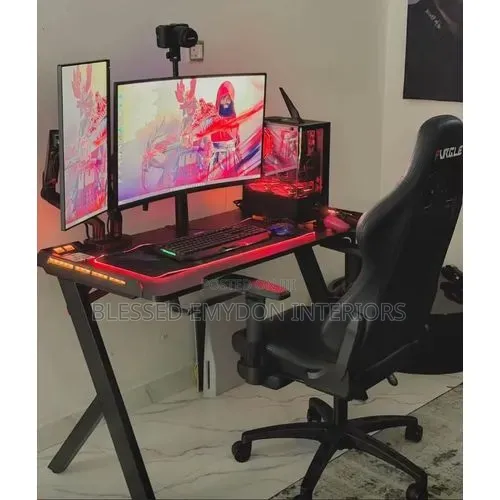 Office/Gaming Chair With Table for Laptop/Desktop- Black