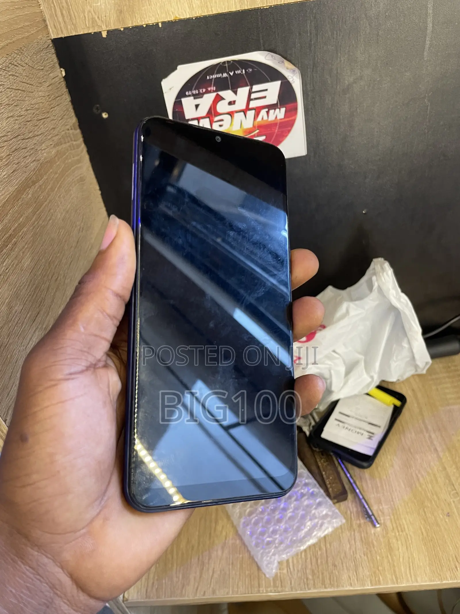 Tecno Spark 8C 64 GB Blue