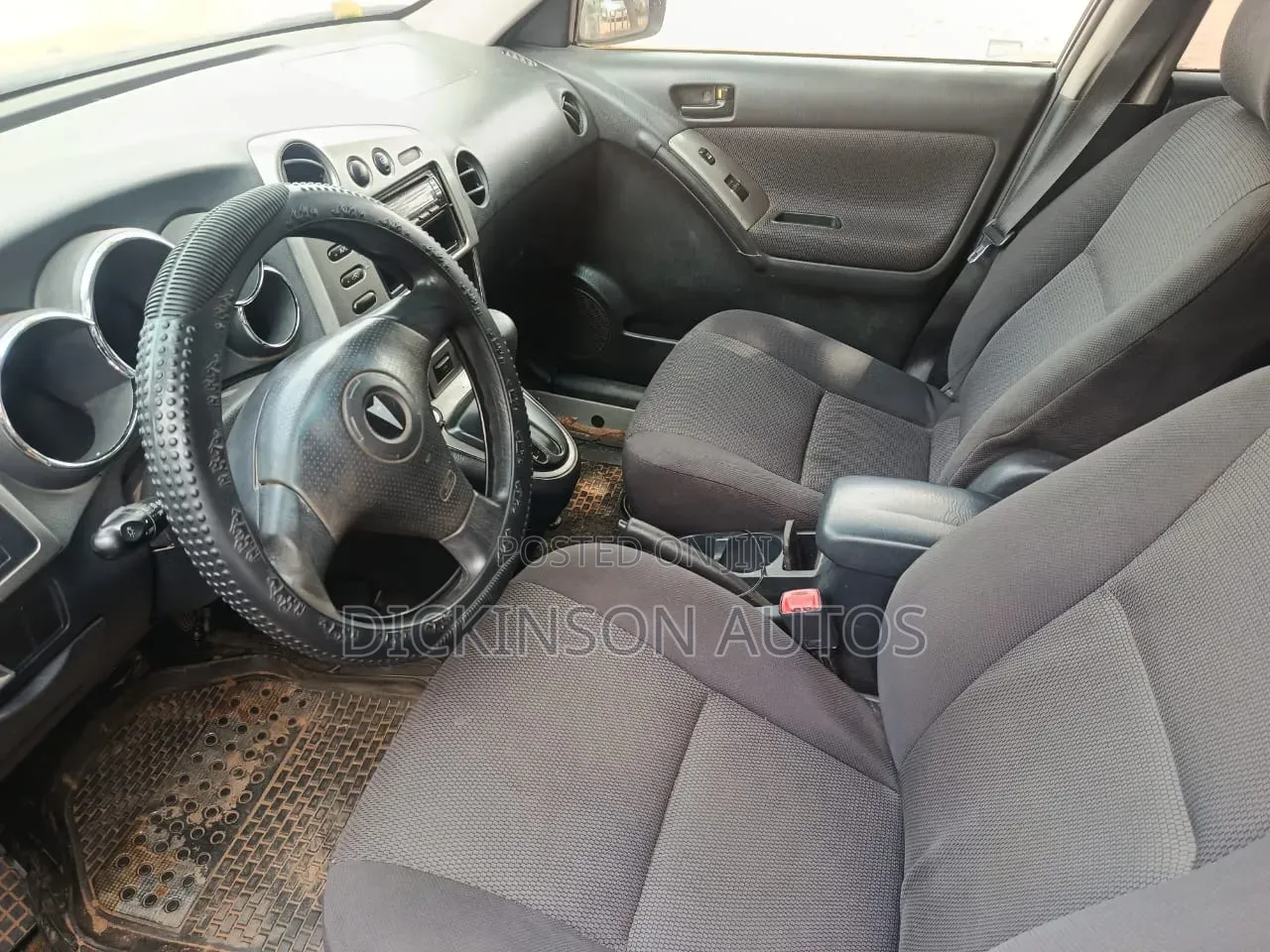 Pontiac Vibe 2005 Silver